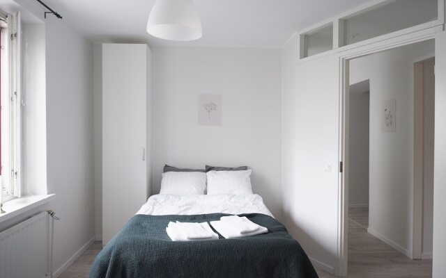 2ndhomes Spacious Center Apt. Iso Verka
