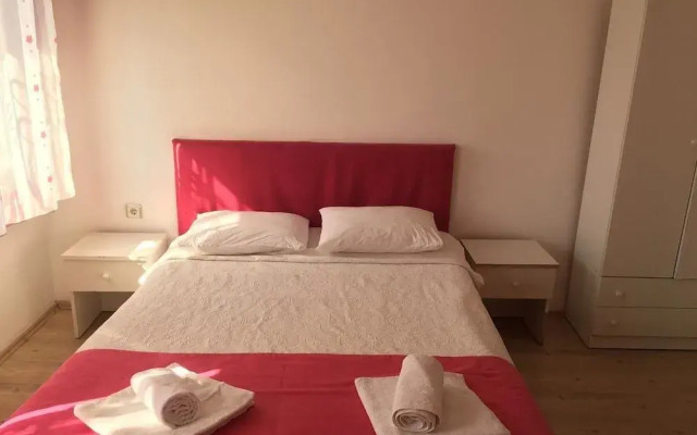 Alacati Sakiz Ev Hotel