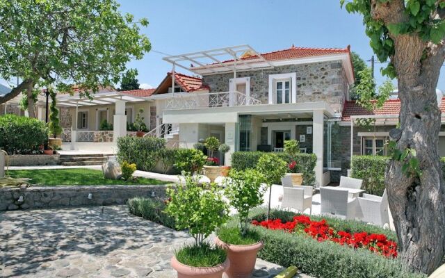 Ikies Lesvos