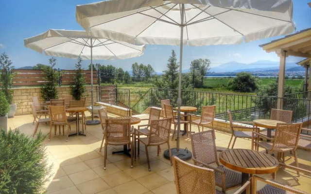 Anemolia Resort