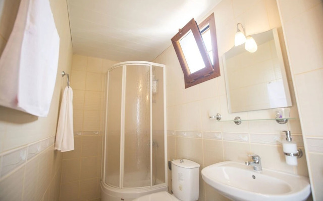 Villa Asma by Akdenizvillam