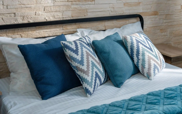 Апартаменты на улице Нансена 83 строение 3