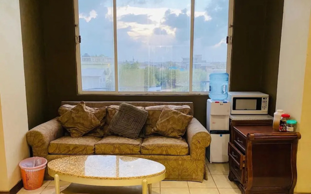 Hotel Royal Blue & Golf Cart Rental