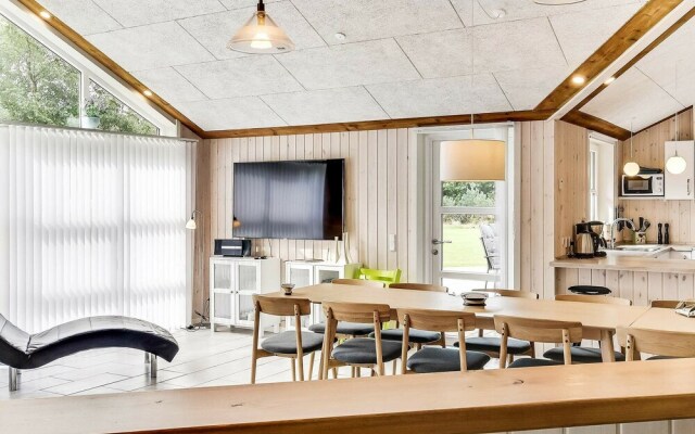 8 Person Holiday Home in Oksbol