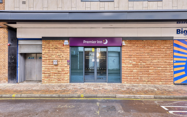 Premier Inn London Romford Town Centre