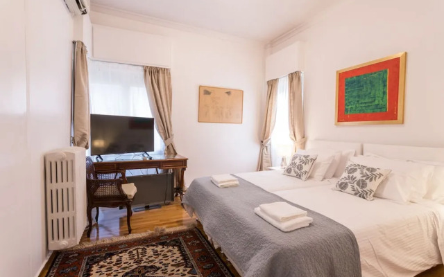 Elegant & Spacious 2bdr Flat