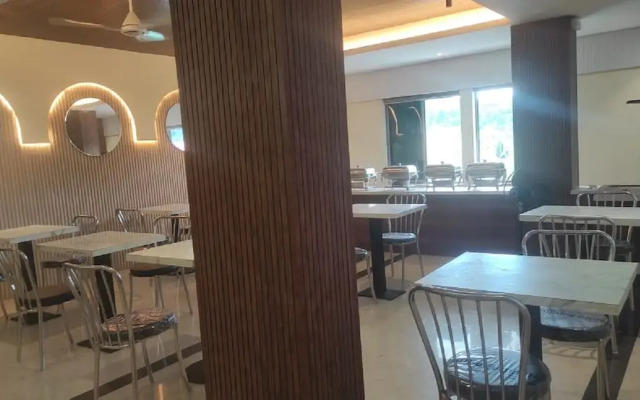 Hotel Hi city Inn Near ISBT