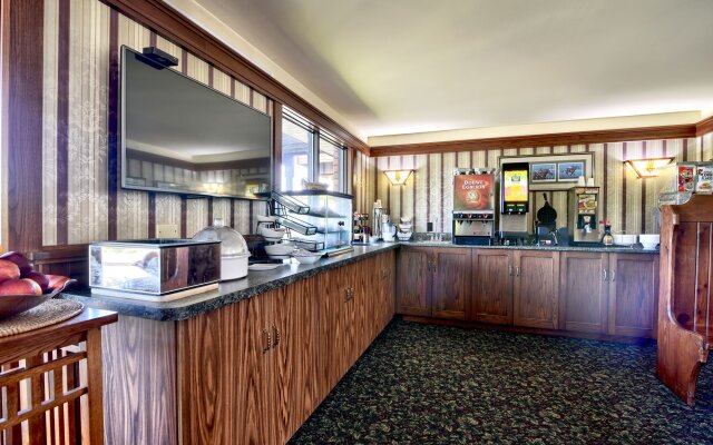 Roosevelt Inn and Suites Saratoga Springs