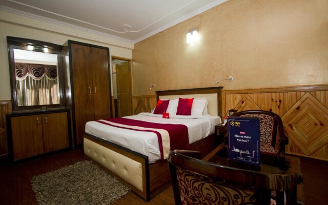 OYO 1638 Hotel A Star Regency