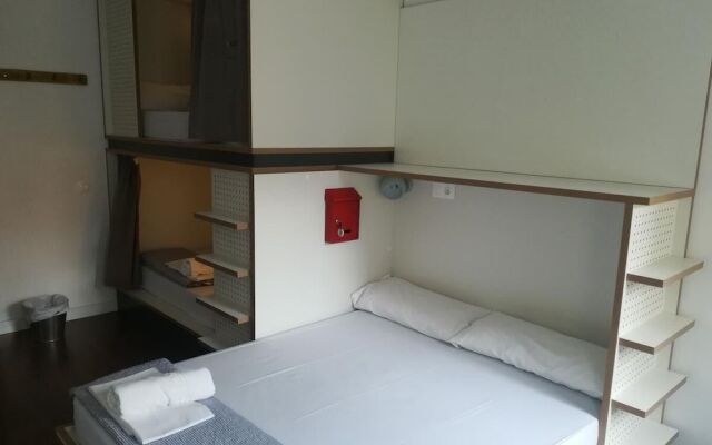 Agora Hostel