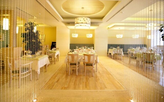 Hestia Resort & Spa Side