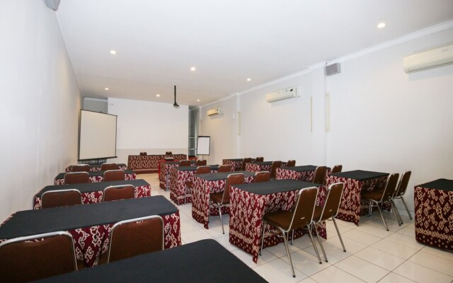 Airy Kedawung Tuparev 85 Cirebon