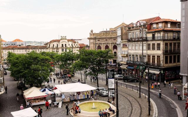Legendary Porto Hotel