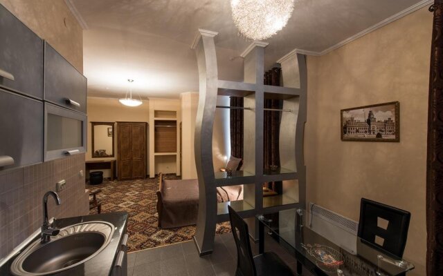 Premium Hotel