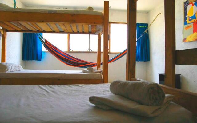 Playa Del Ritmo Beach Hostel & Bar