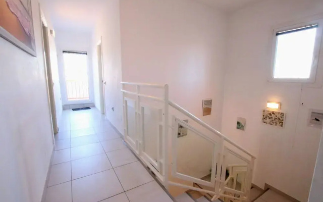 Tess Villa Andalusian Sun