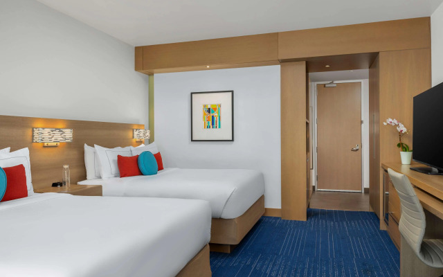 The Art Hotel Denver, Curio Collection by Hilton