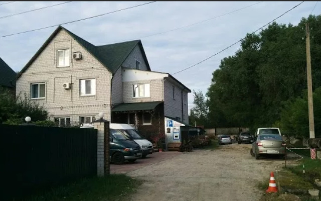Gostinyi dom na Rechnoi