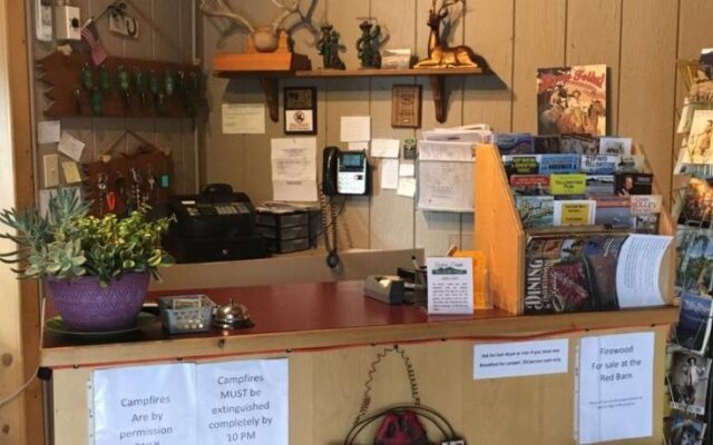 Green Creek Inn and RV Park