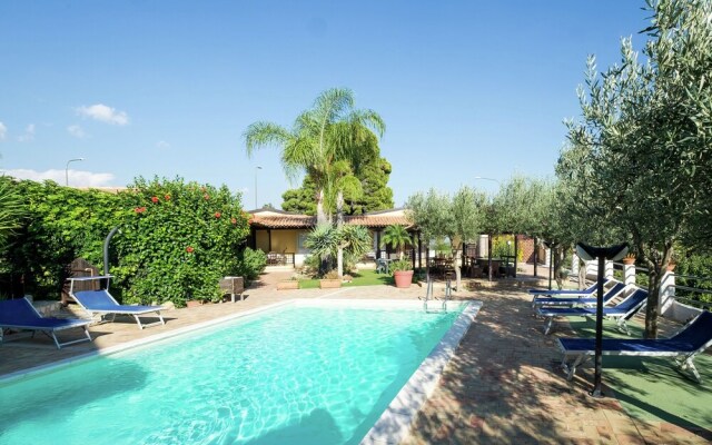 Holiday Home in Ribera With Swimming Pool, Garden, Veranda