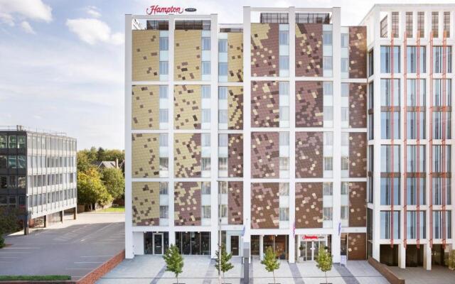 Hampton by Hilton London Ealing