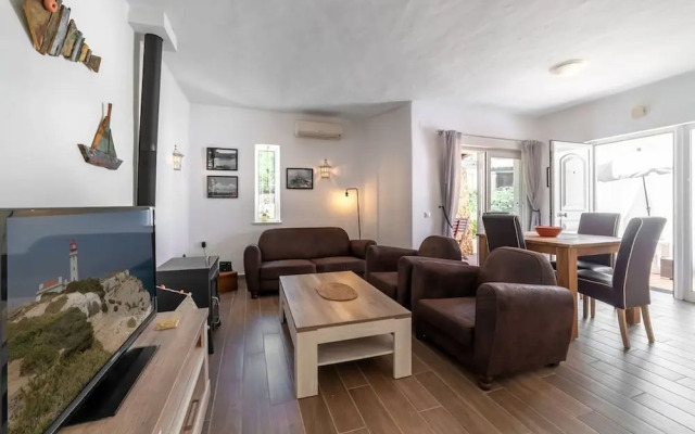 C22 Quinta do Paraiso Superbly Appointed AND FUR