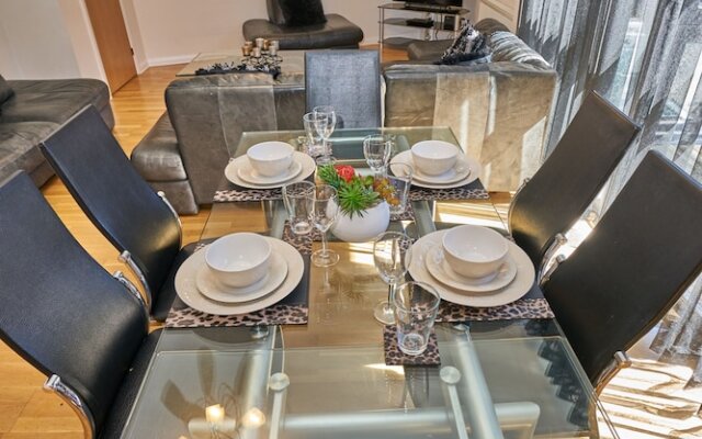 Edinburgh Pearl Apartments Lochrin Place