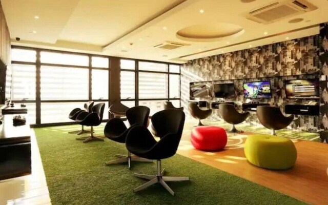 The Gramercy Residence Makati Suite Amazing View