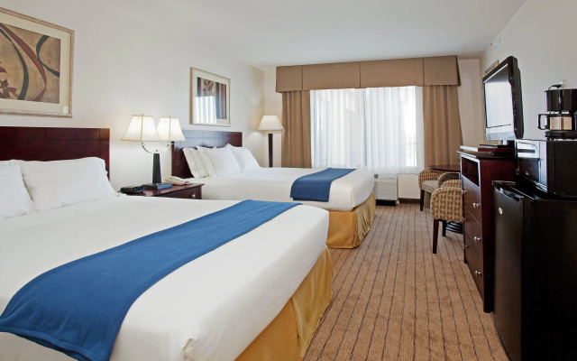 Holiday Inn Express & Suites Buffalo by IHG