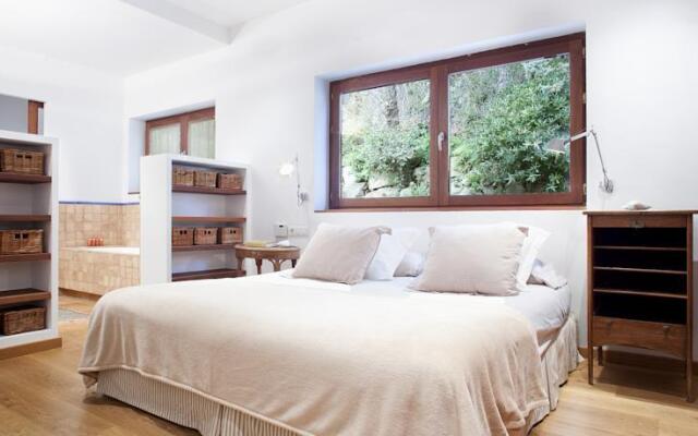 Luxury Premia De Dalt