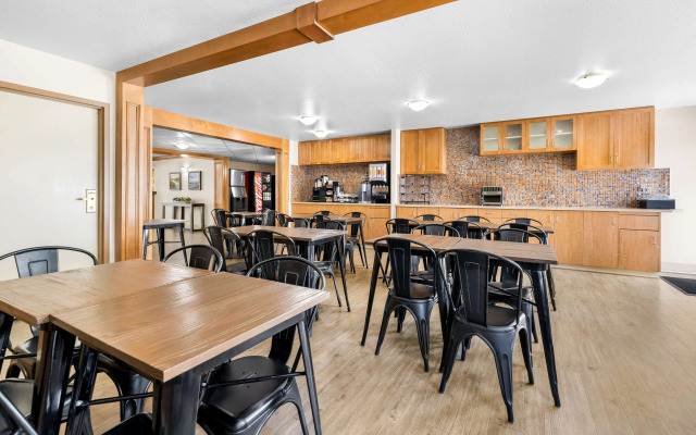 SureStay Plus Hotel by Best Western Drumheller