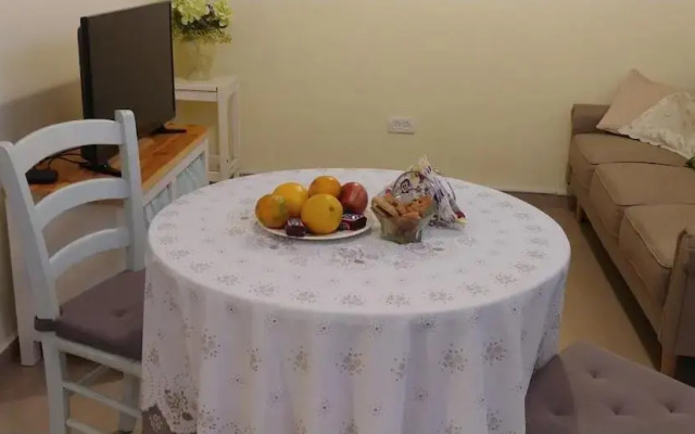 The House By The Mulberry Tree