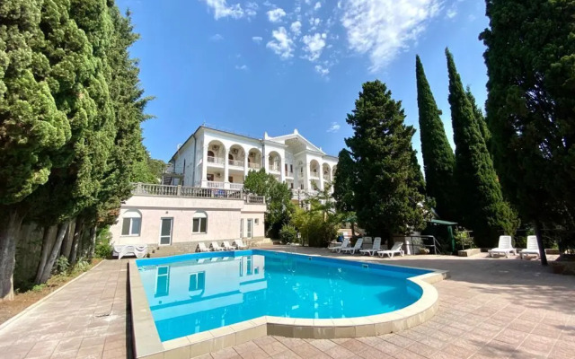 Sevastopol Hotel
