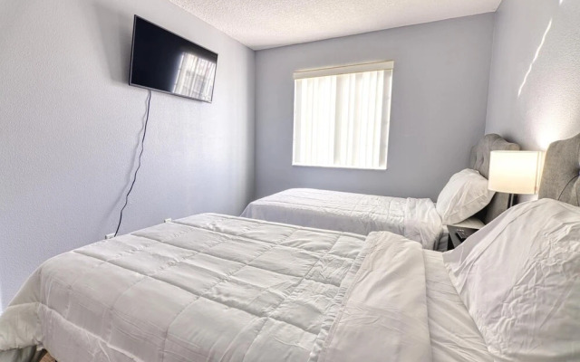 3-Bedroom Fiesta Key Townhome