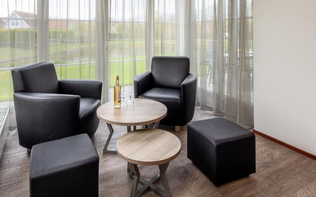 Restyled Villa With Dishwasher and Whirlpool, Near the Sea