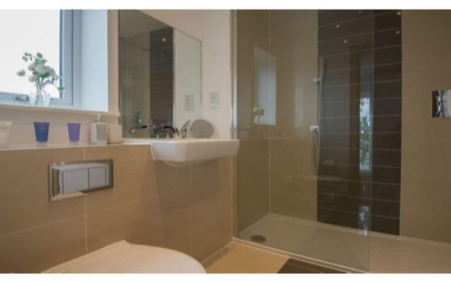 Tailored Stays  -  Executive Town House