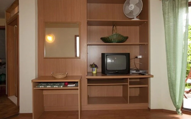 Durda1 - 50 m From Beach - B2