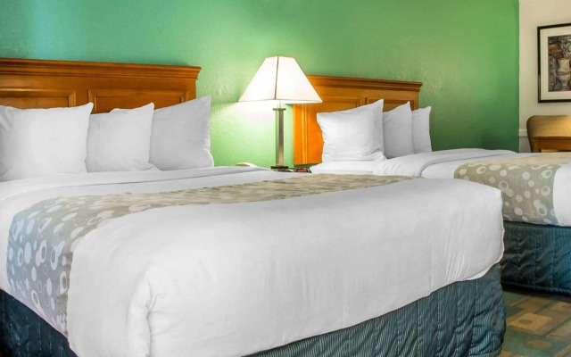 Quality Inn Tulsa Central