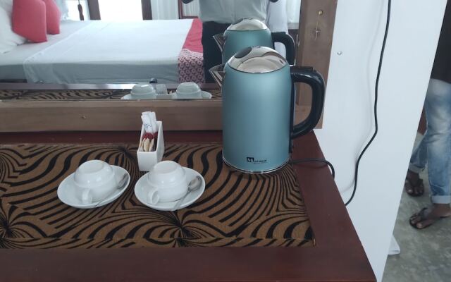 Sea Breeze Hotel Ambalangoda