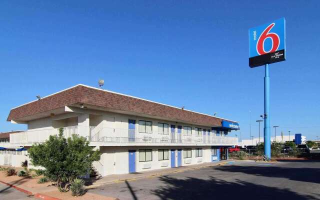 Motel 6 San Angelo, TX
