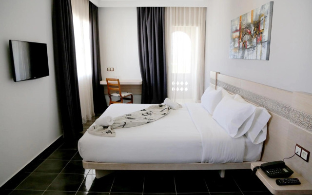 Hotel A44
