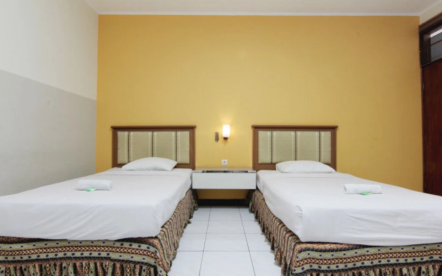 Hotel Palem Bandung by ZUZU