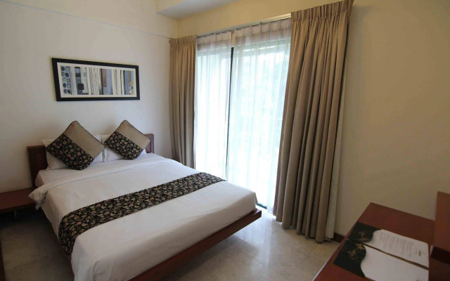 Peninsula Residents All Suite