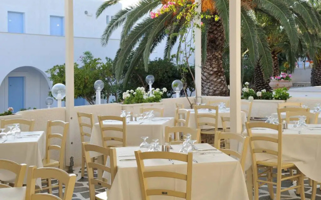 Narges Hotel