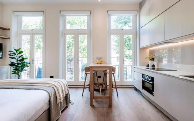 Stunning Studio Apartment, Moments From Earls Court Station