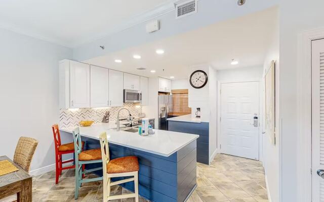 Tops'l Beach Manor C-804