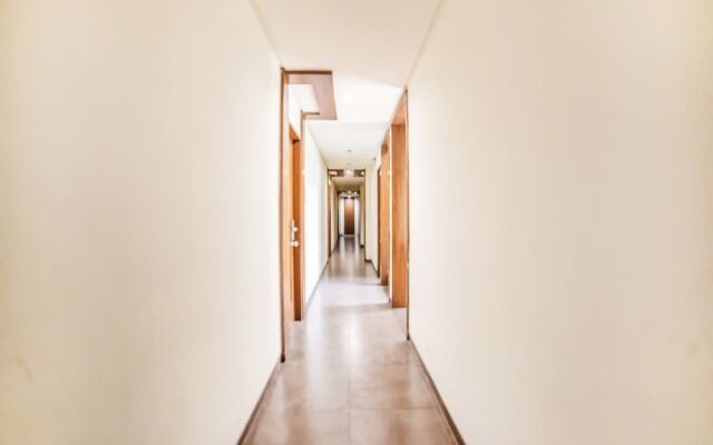 FabHotel Lakme Executive