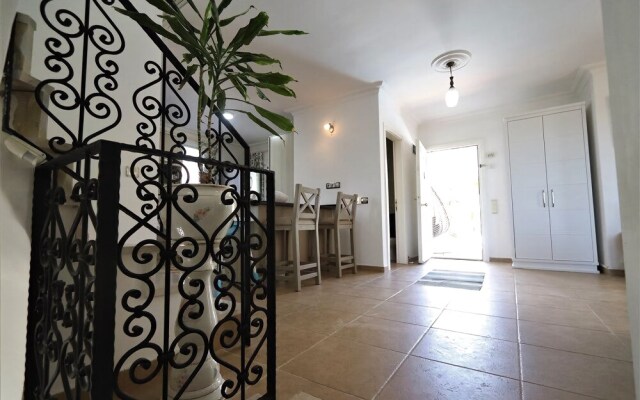 Villa Mountain View by Villamnet