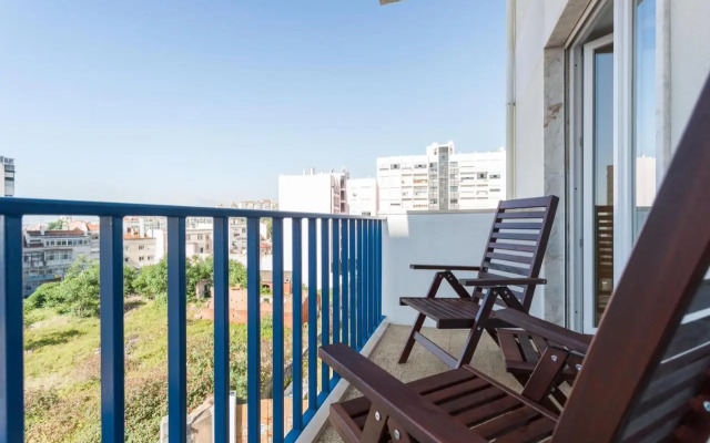 FLH Beato River View with Balcony