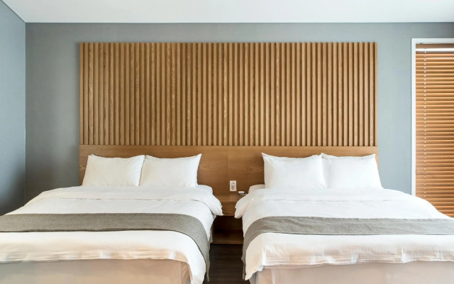 MJ Resort